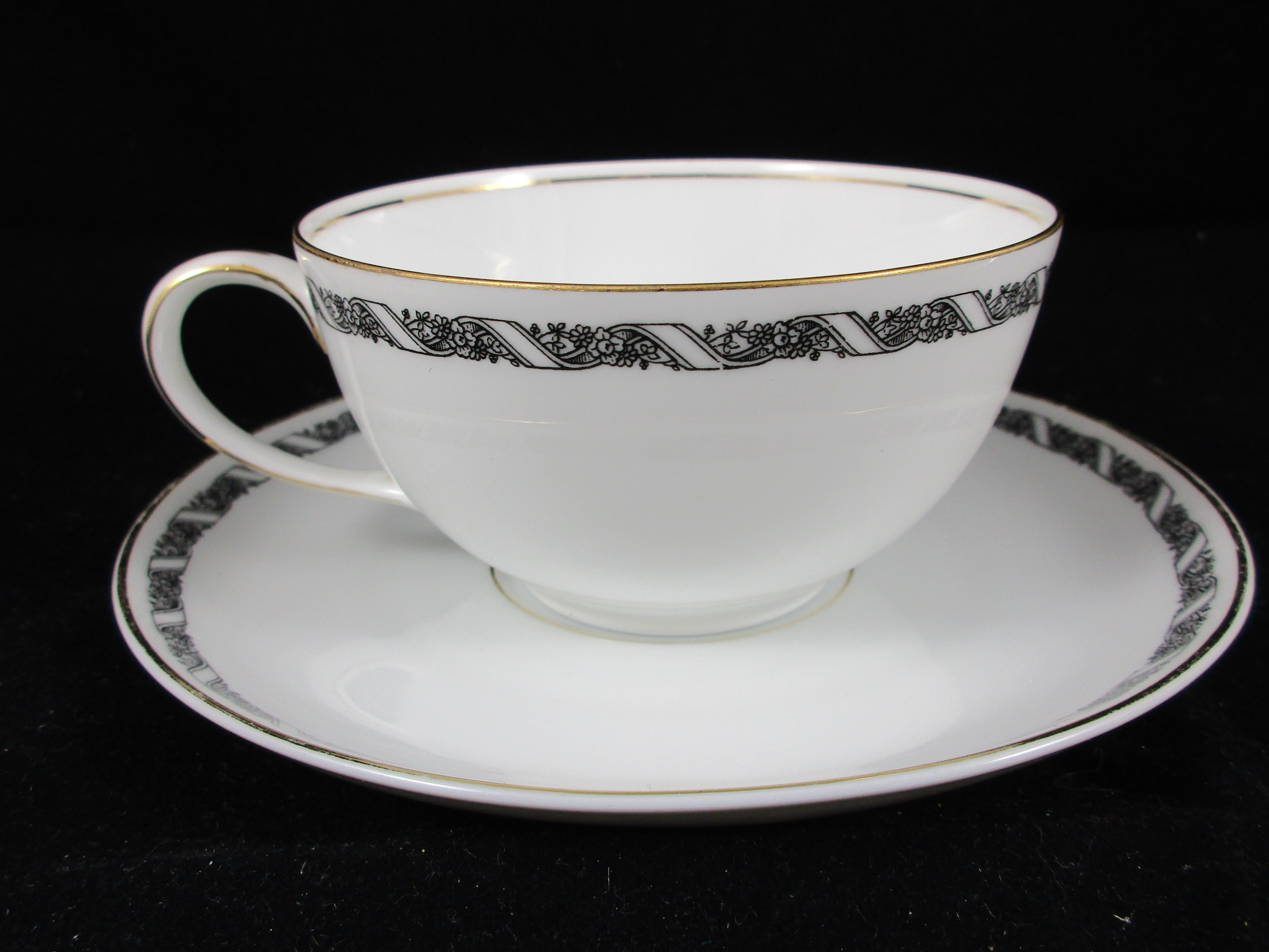 Teetasse mit Unterteller Balmoral schwarze Ranke Rosenthal