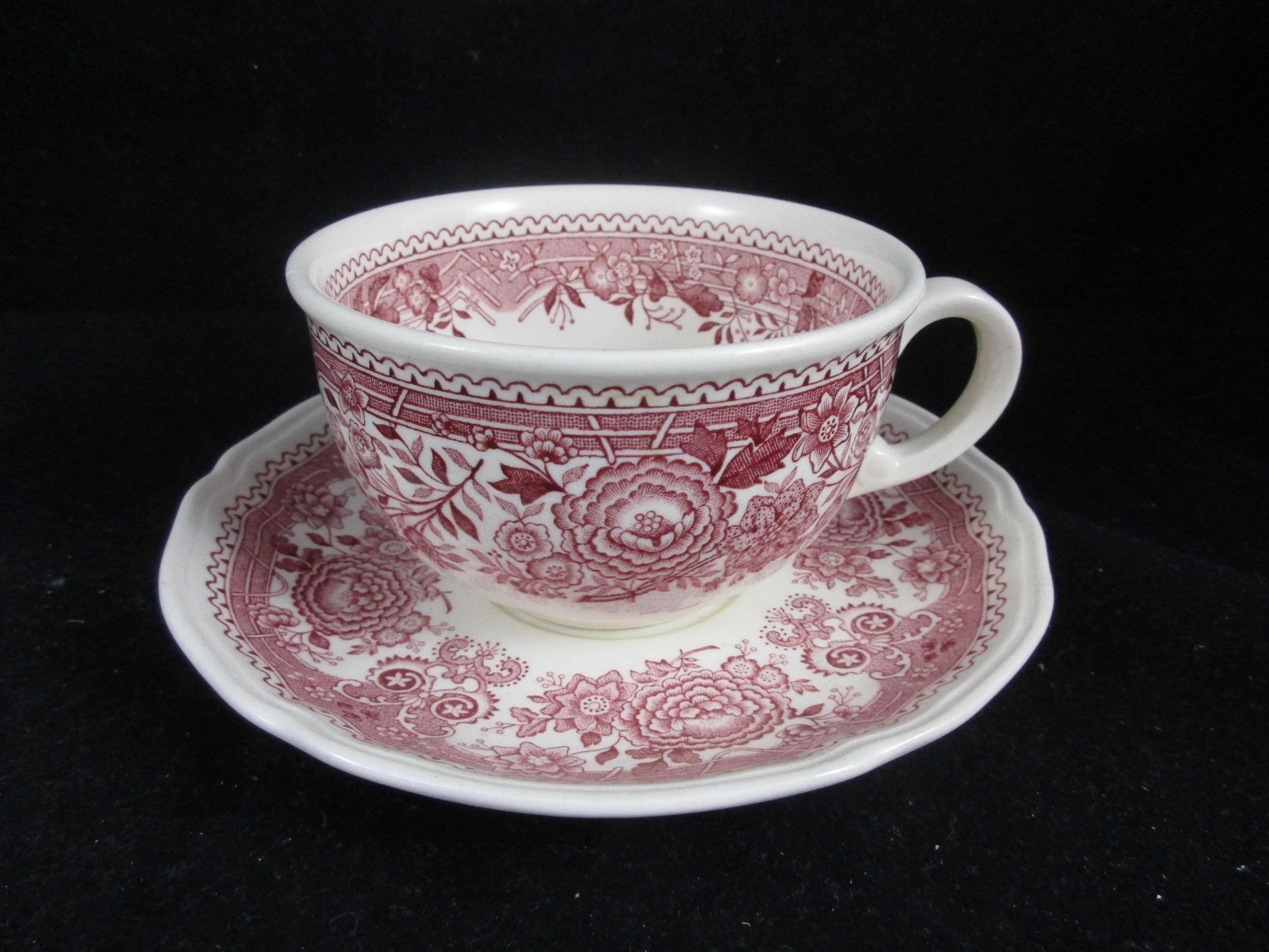 Teetasse mit Unterteller Burgenland rot